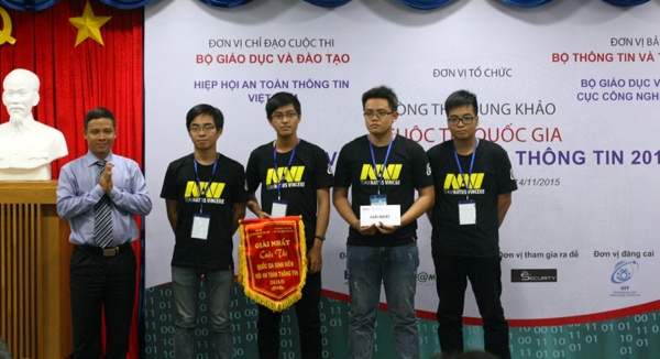Chung kết cuộc thi Sinh viên với An toàn thông tin 2015